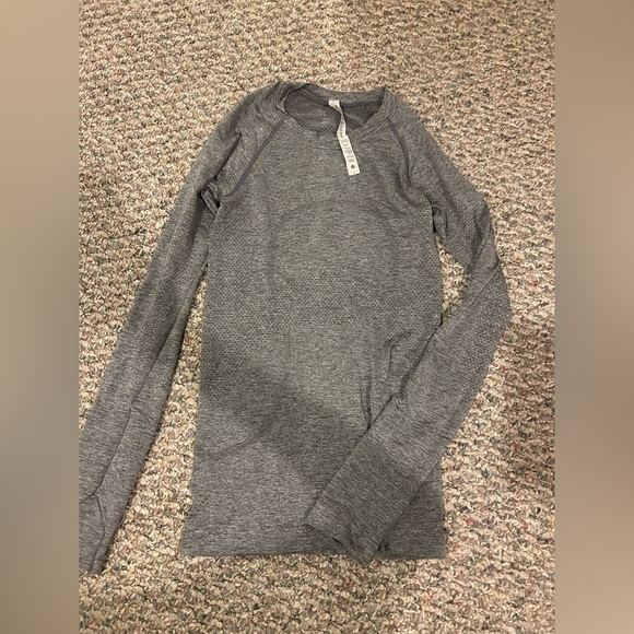 Swiftly Tech Long-Sleeve Shirt 2.0 - Picture 1 of 3